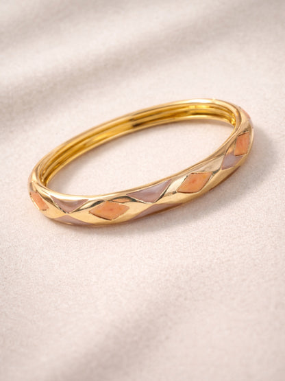 Shades of Beige Curve Bracelet – 18K Gold Plated Everyday Bracelet