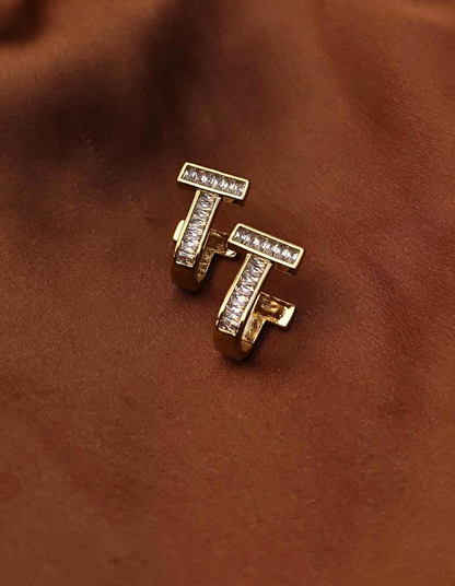 Nail Stone Gold Studs
