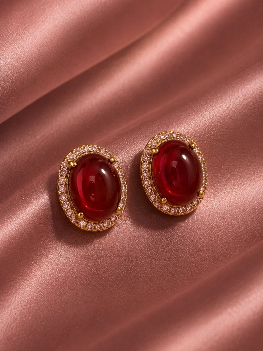 Melograno Red Cabochon Halo Necklace & Earring set 18K Gold-Plated