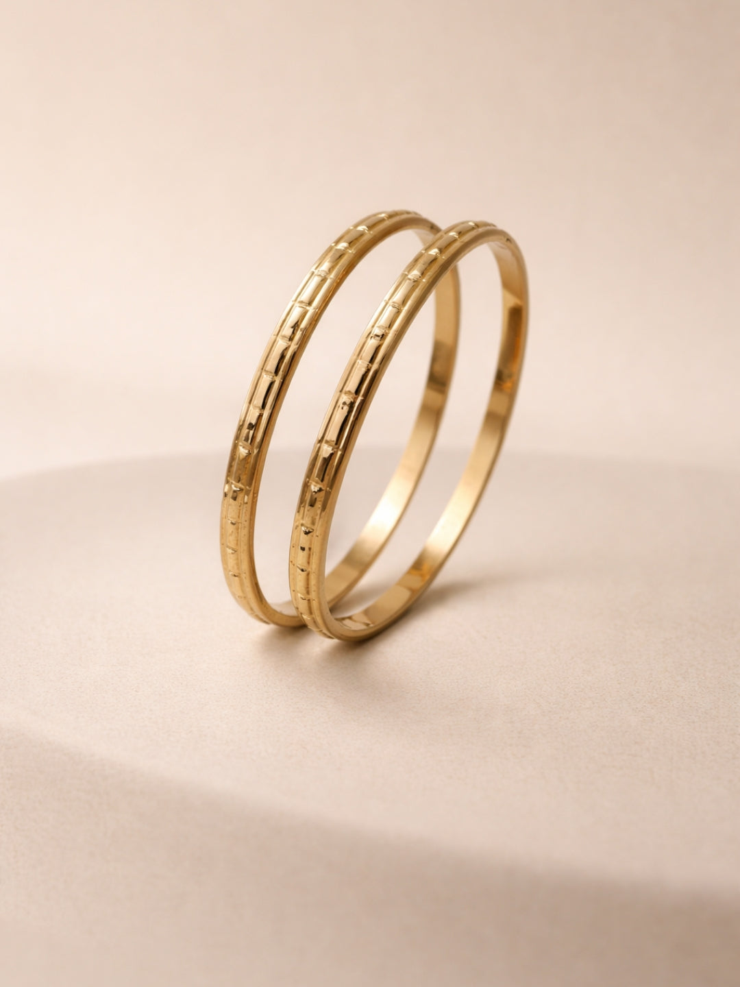 Chakuta Line Gold Bangle – 18K Plated Stackable Daily Wear