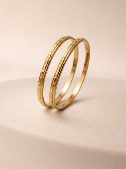 Chakuta Line Gold Bangle – 18K Plated Stackable Daily Wear