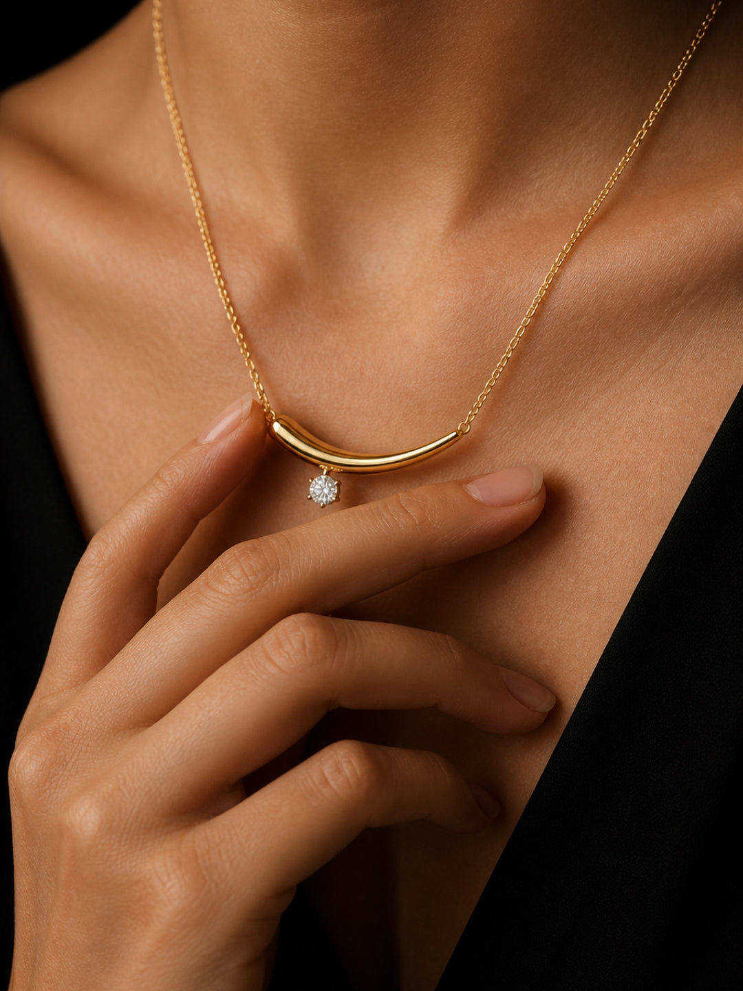 Solitaire Curve Gold Pendant Necklace with CZ Diamond Charm