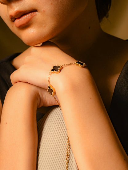 Black Clover Chain Bracelet