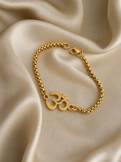 Om Bracelet – Box Chain, 18K Gold Plated Stainless Steel