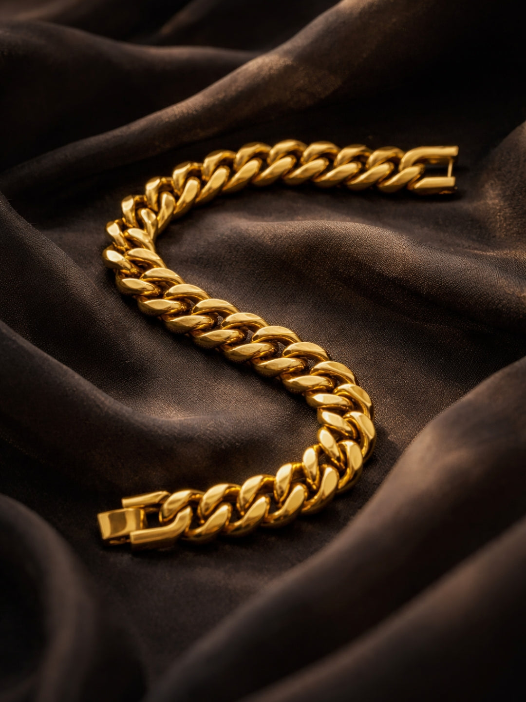 18K Gold Plated Cuban Link Bracelet for Men | Thick Stainless Steel