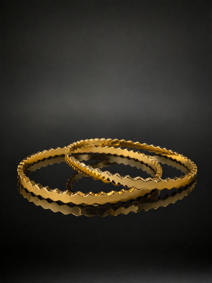 Wave Gold Bangles Pair (2.6) | 18K Gold Plated Stainless Steel