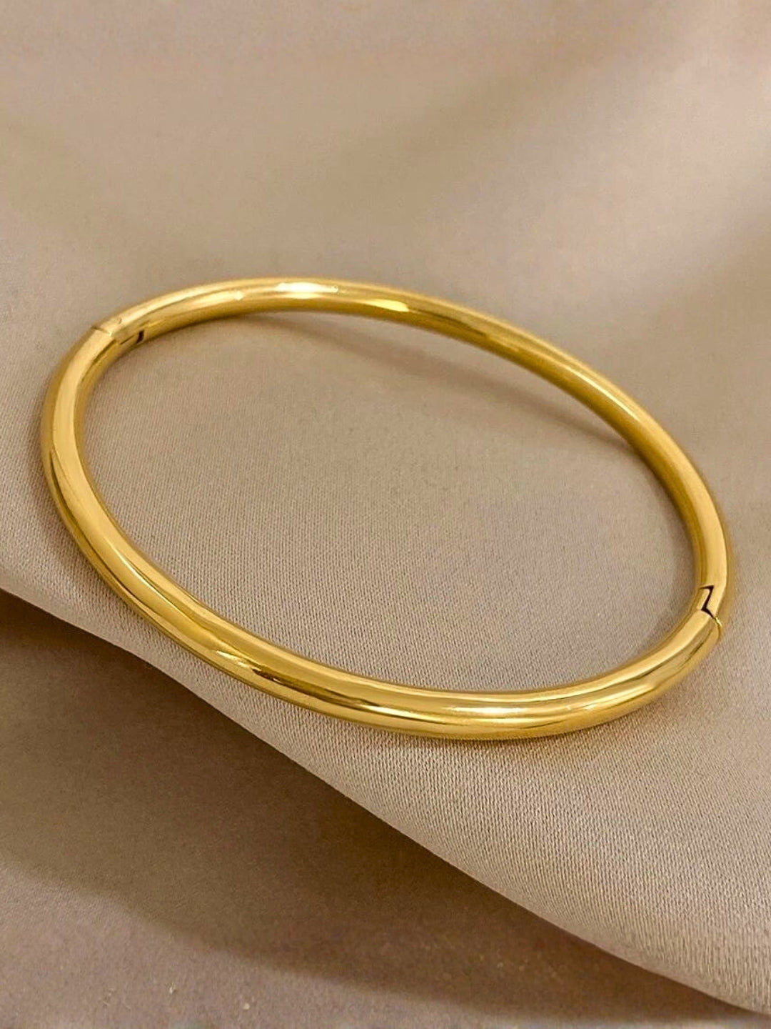 Plain Cuff Bangle – 18K Gold Plated | Anti-Tarnish Everyday Bracelet