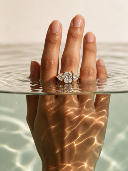 Twin Heart Pink & Clear Ring – 18K Gold Plated