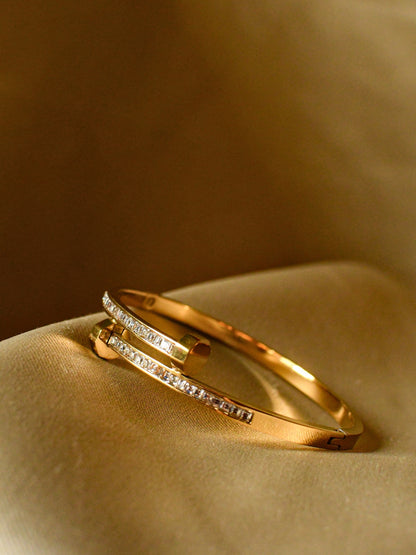 Luxe Nail Studded Bracelet – 18kt Gold Finish & AD Sparkle