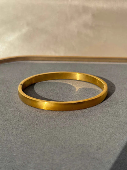 Matte Gold Men's Kada Bracelet – 18K Gold Plated Stainless Steel