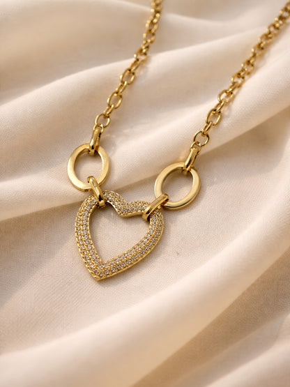 Heart Statement Linked Chain Necklace – 18K Gold Plated