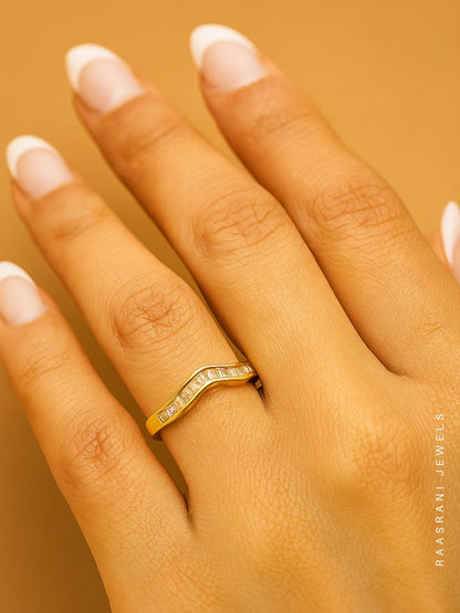 Elegant Zigzag Gold Ring – Stainless Steel, AD Studded, Size 7