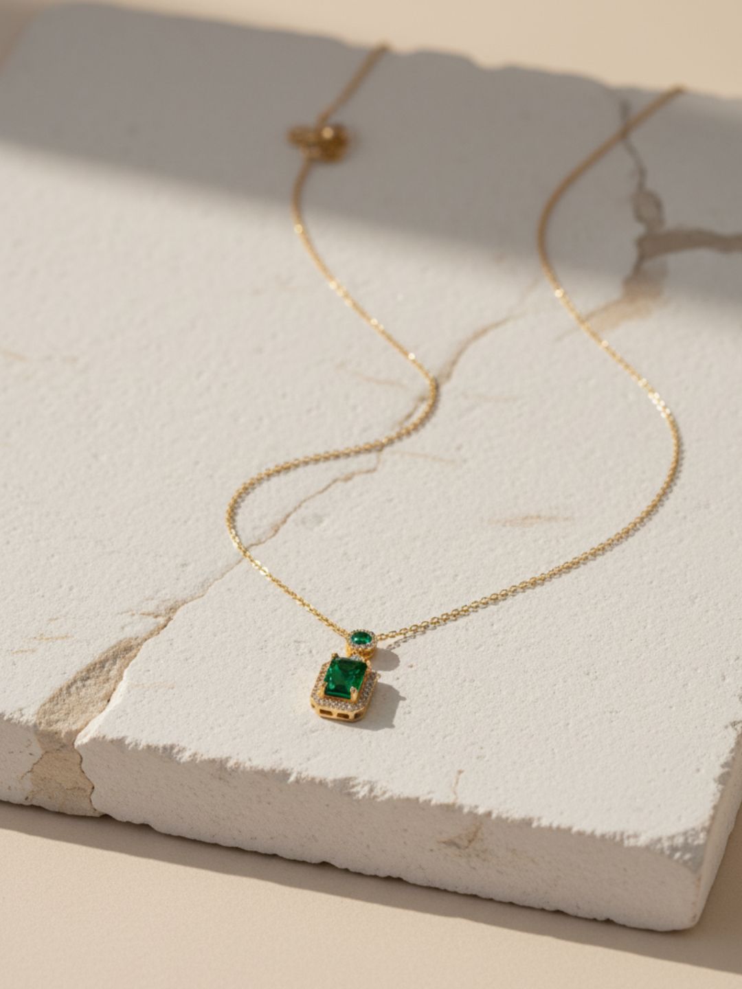 Emerald Moissanite Pendant Chain | 18K Gold Plated, Anti-Tarnish Jewelry