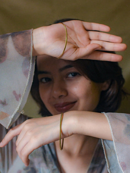 Classic 18K Gold Bangles – Anti-Tarnish, Everyday Wear (Set of 2)