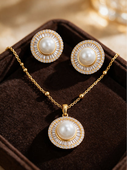 Perlina Pearl Medallion Necklace & Stud Earring Set, 18K Gold-Plated