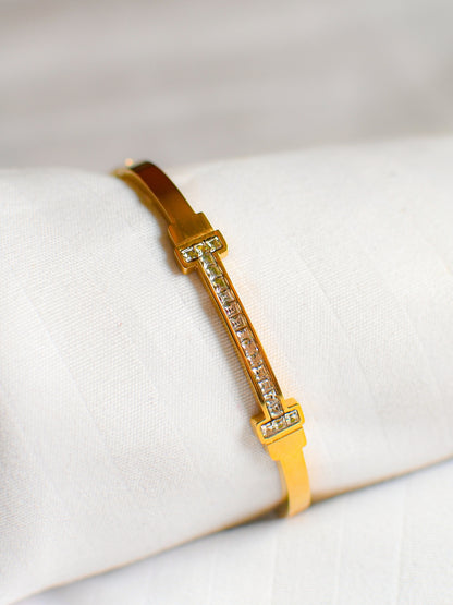 T-Bar Studded Gold Bracelet – Elegant Minimalist Bangle for Everyday Luxe