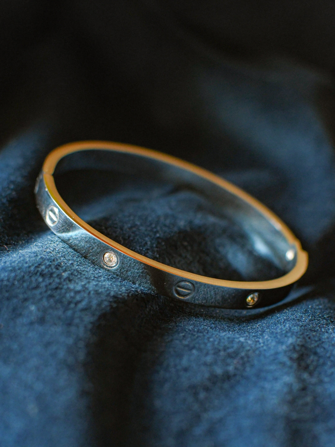 Classic Silver Lock Bangle – Designer-Inspired Statement Bracelet