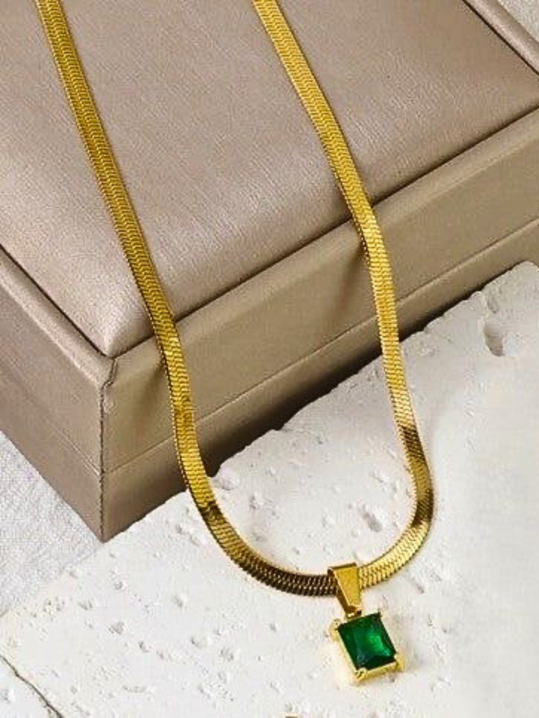 Emerald Stone Neckpiece | 18K Gold-Plated Stainless Steel Necklace