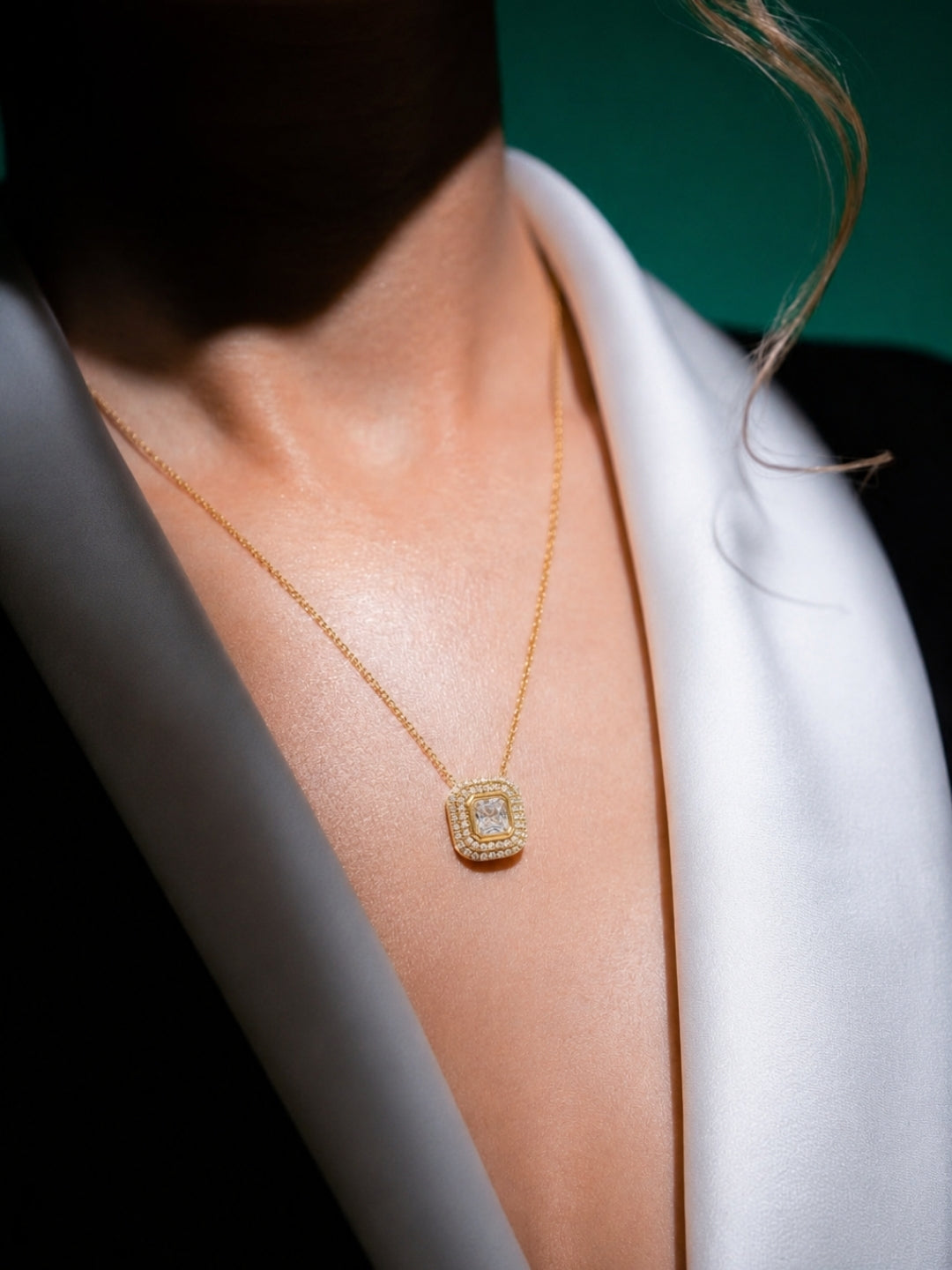 Charlotte Cushion-Cut Crystal Halo Set — 18K Gold Plated with Austrian Crystal