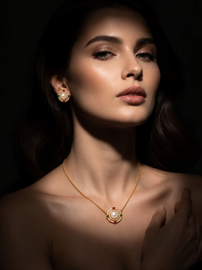 Bizantino Pearl Medallion Necklace & Earring Set, 18K Gold-Plated