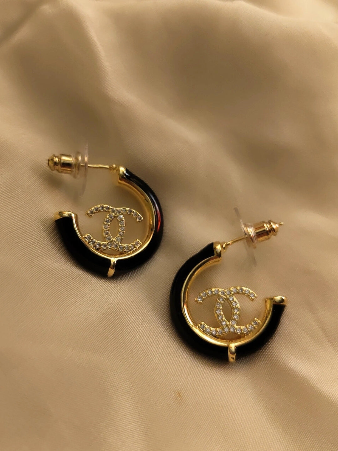 Brand Inspired Black Enamel Half Hoop Earrings – 18K Gold Plated