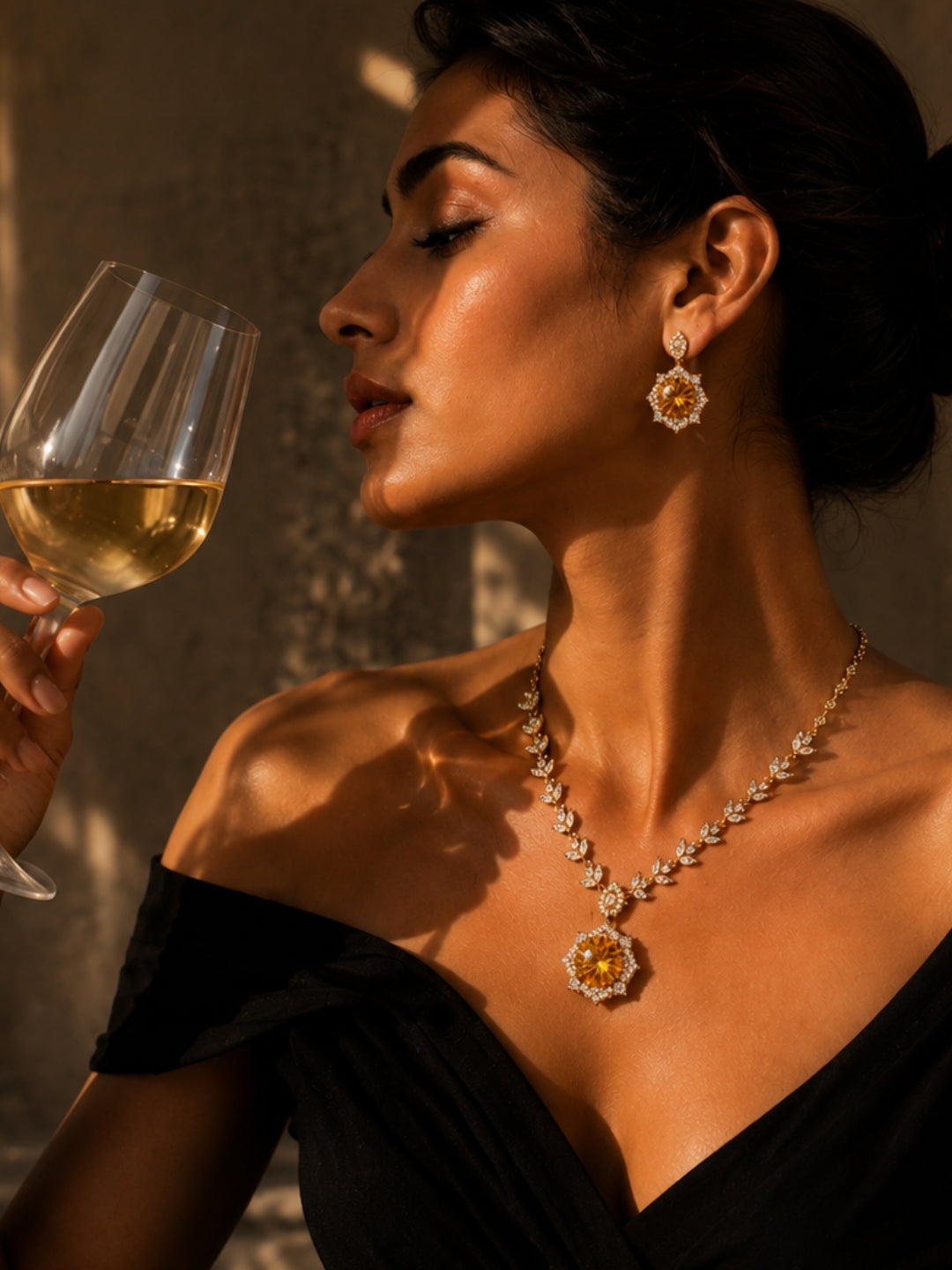 Splendore Golden Halo Necklace & Earring Set, 18K Gold-Plated