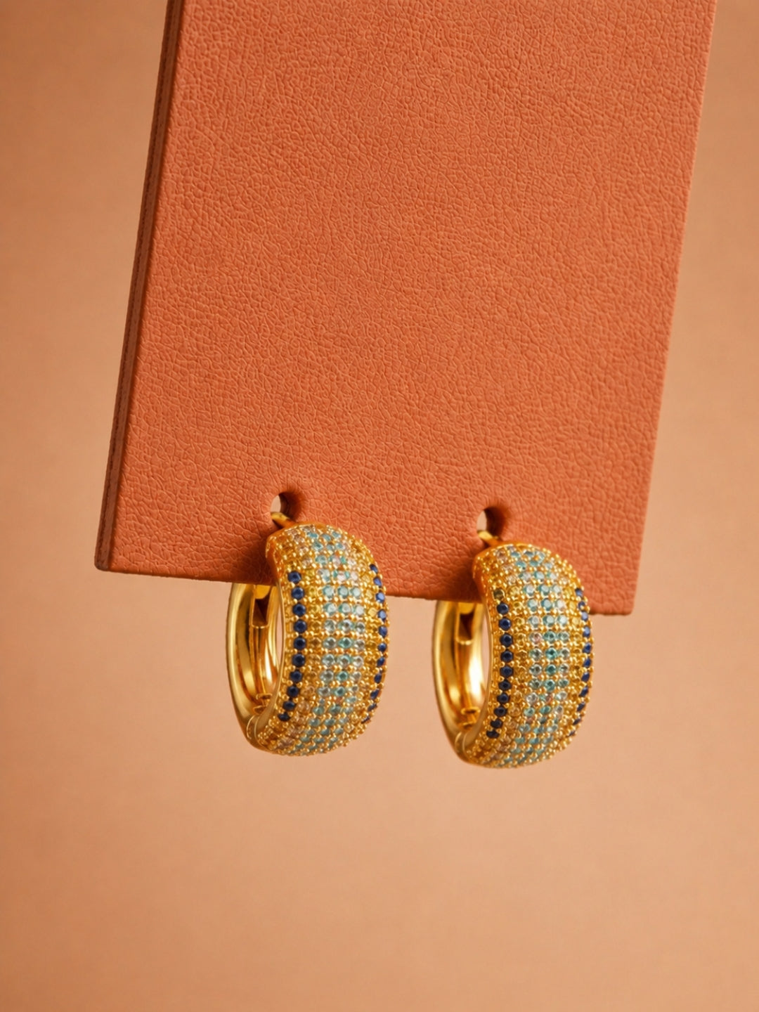 Ombré Pavé Hoop Earrings – 18K Gold-Plated