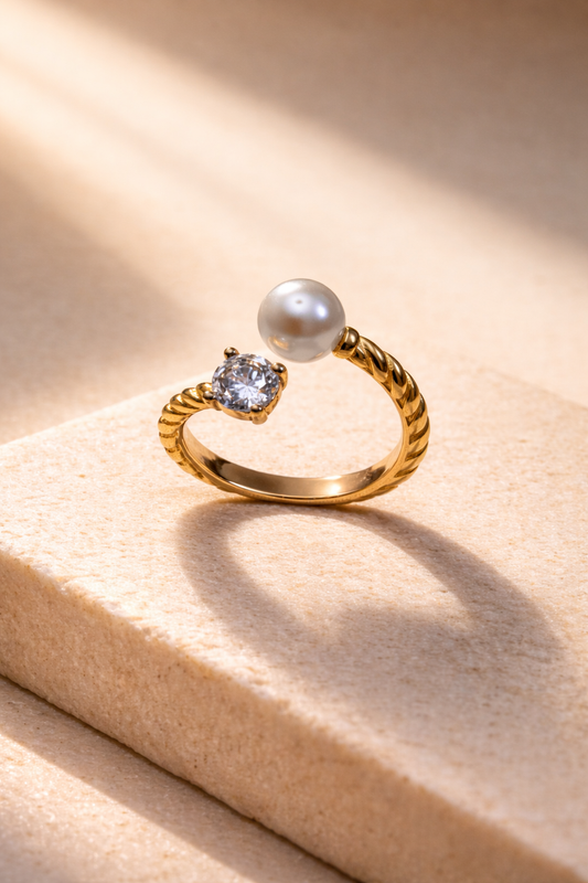 Pearl & Solitaire Twisted Ring