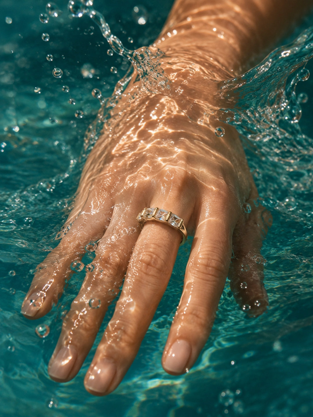 18K Gold Multi-Cut CZ Stackable Ring | Anti Tarnish Stainless Steel