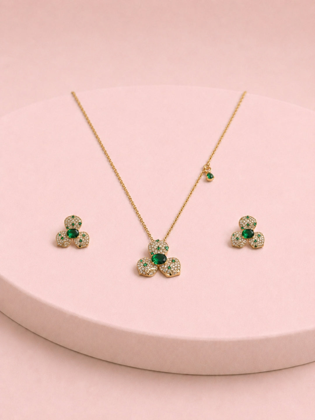 Emerald Floral CZ Jewelry Set in 18K Gold | Necklace & Earrings