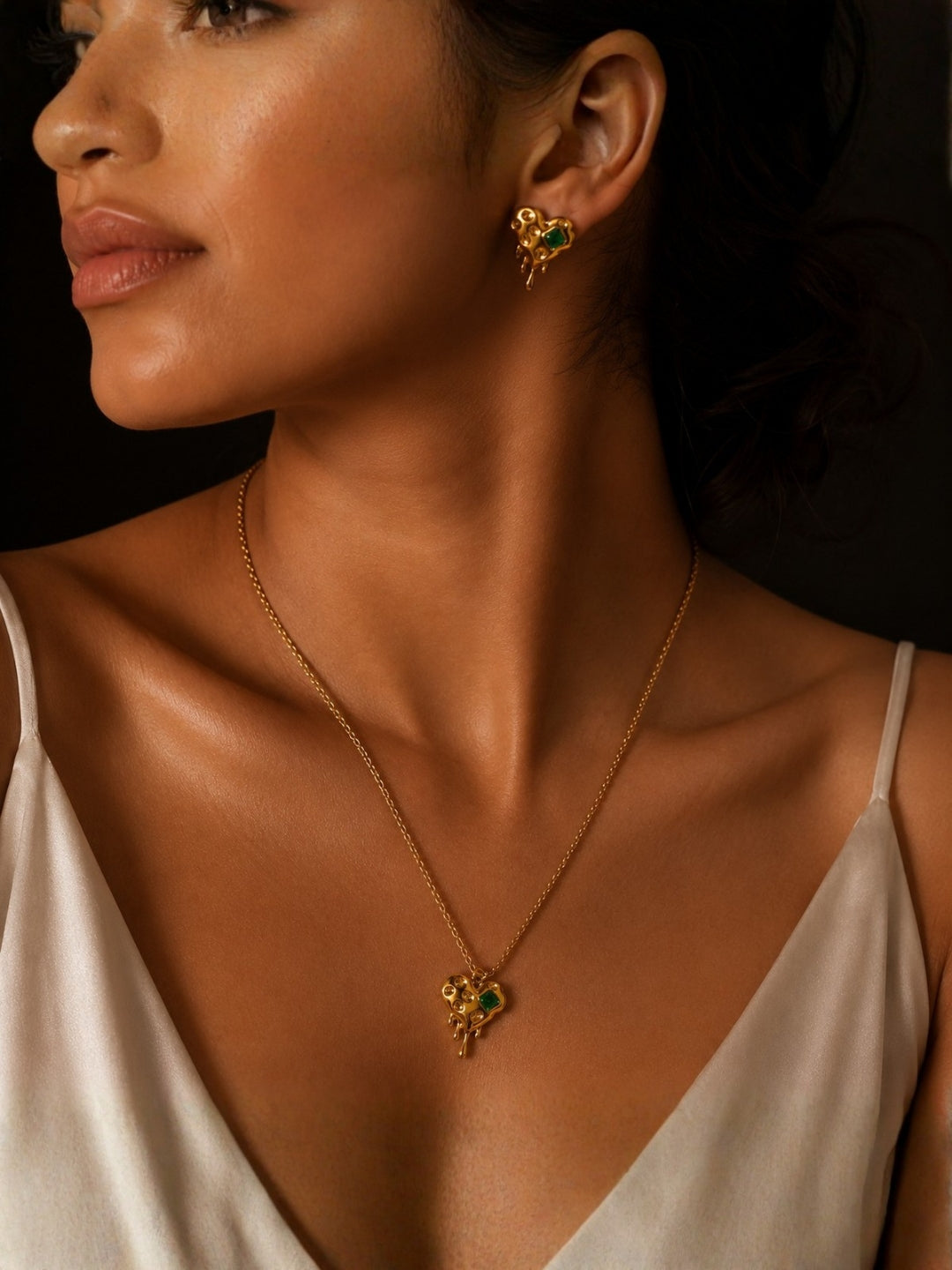 Green Heart Stone Necklace & Earrings Set in 18K Gold Finish