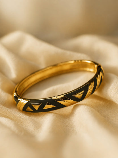 Black Designer Enamel Bracelet – 18k Gold Plated, Anti-Tarnish