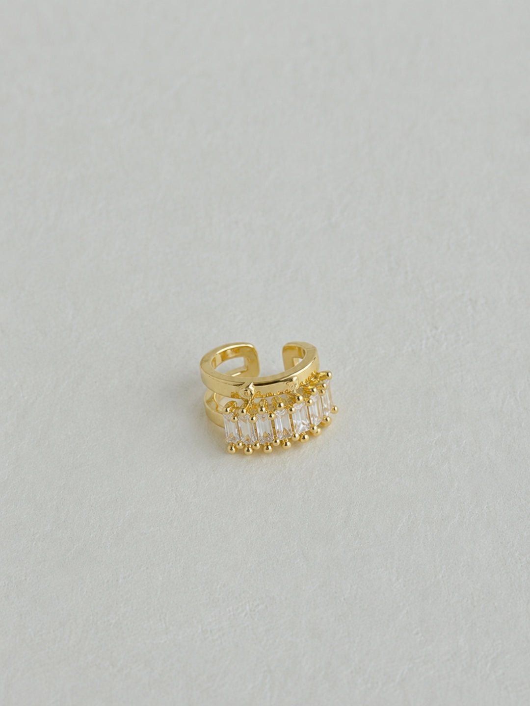CZ Pavé Gold Ear Cuff | 18K Gold Plated Anti-Tarnish Ear Clip l Single