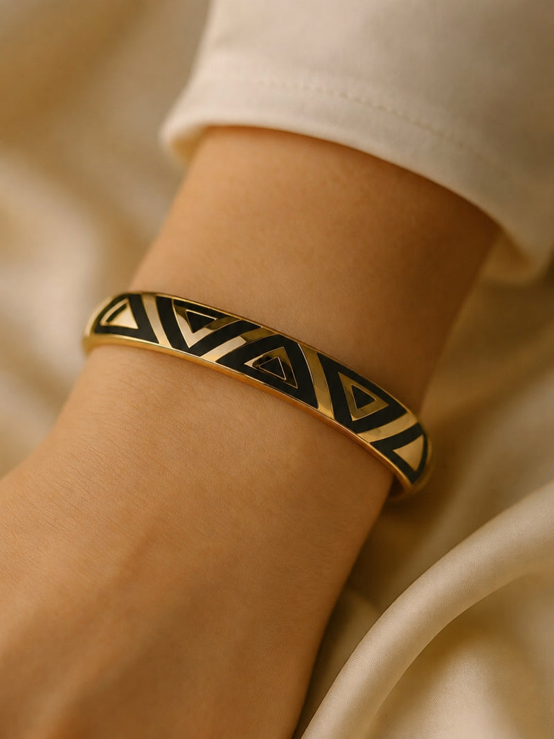 Black Designer Enamel Bracelet – 18k Gold Plated, Anti-Tarnish