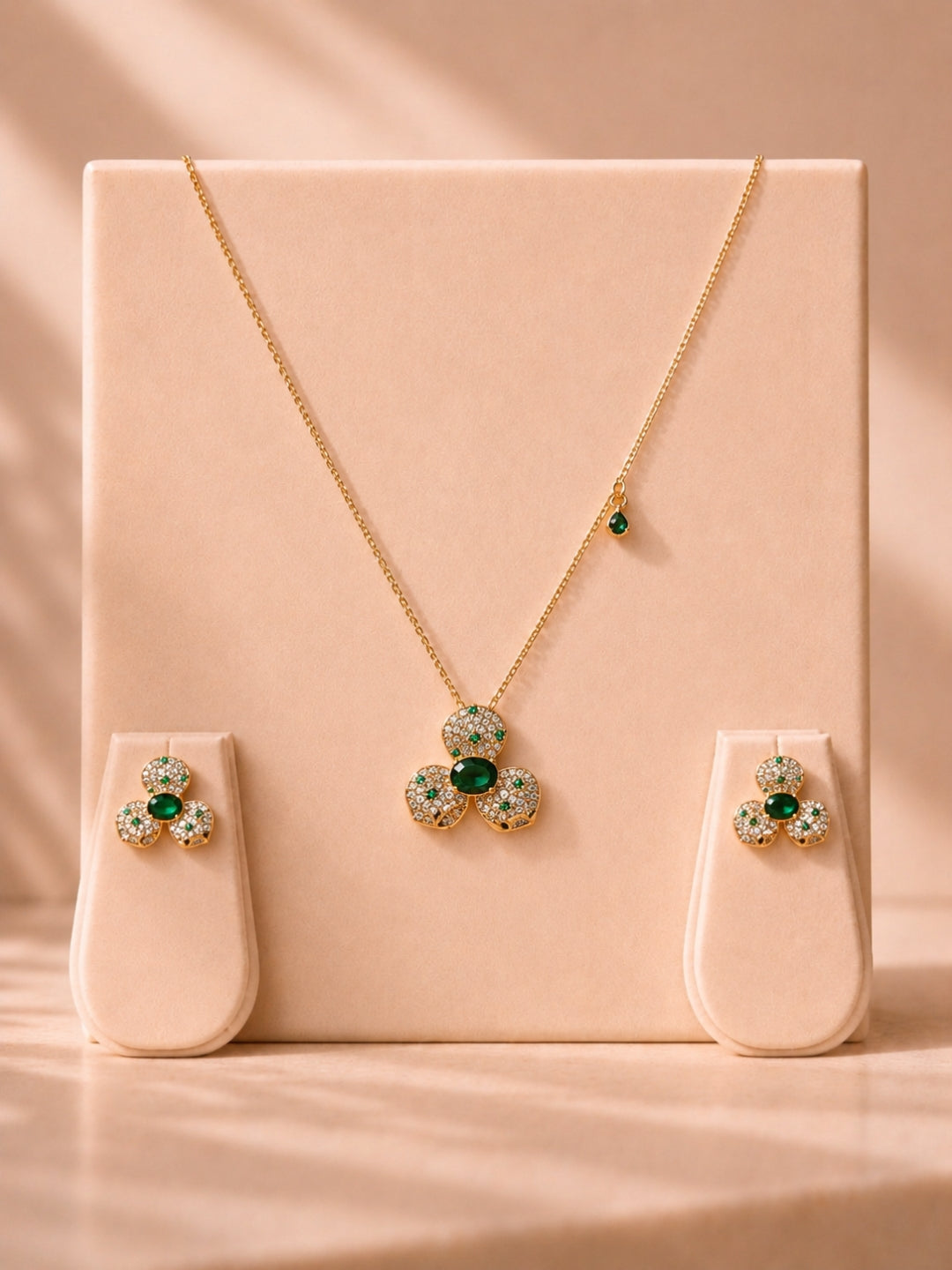 Emerald Floral CZ Jewelry Set in 18K Gold | Necklace & Earrings