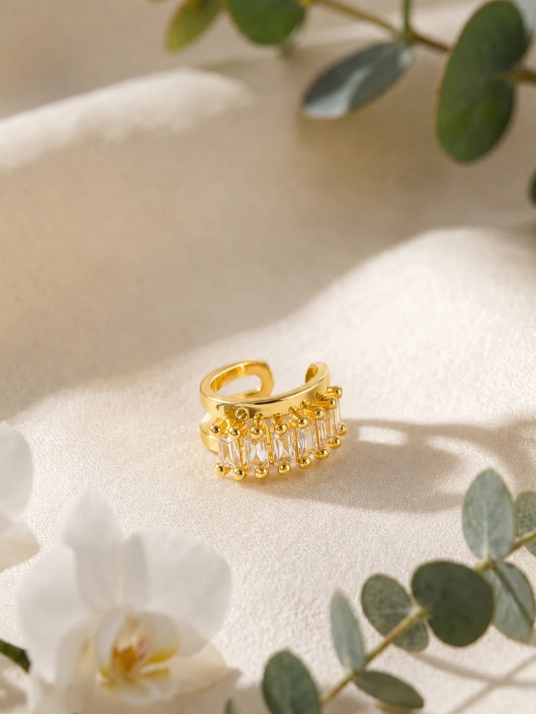 CZ Pavé Gold Ear Cuff | 18K Gold Plated Anti-Tarnish Ear Clip l Single